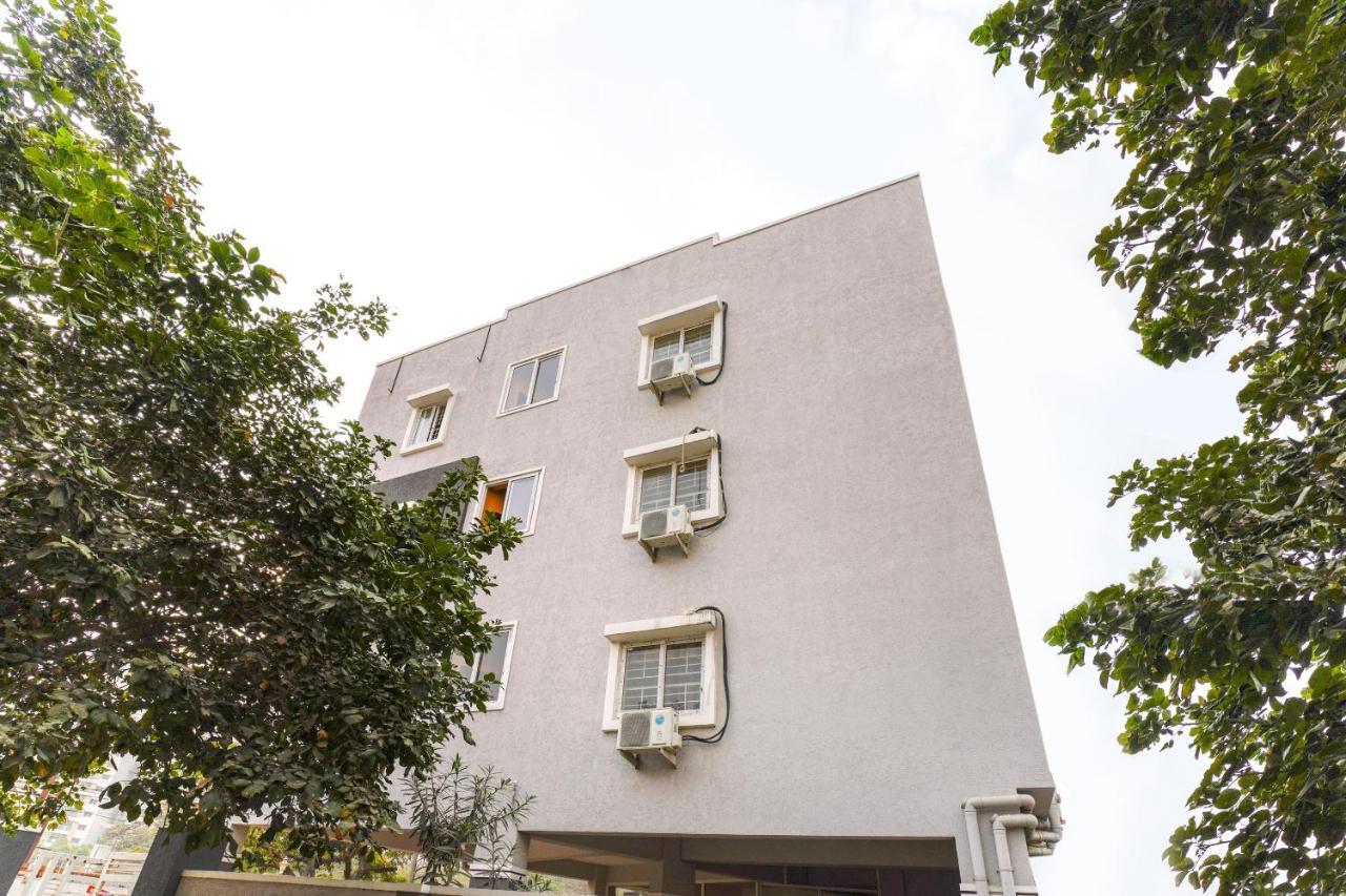 Hotel OYO 70286 Svr Grand Hyderabad Exterior foto